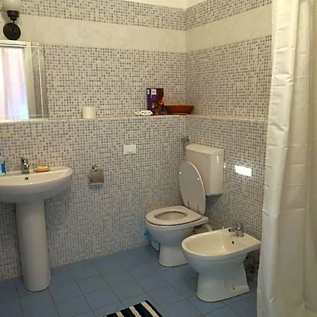 Noemi & Julienne Bed & Breakfast